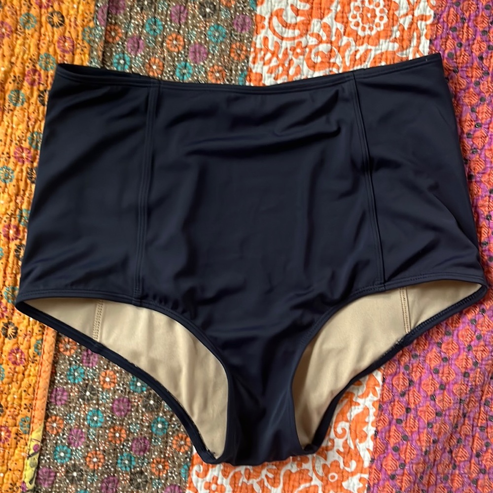 Kortni Jean Bottoms